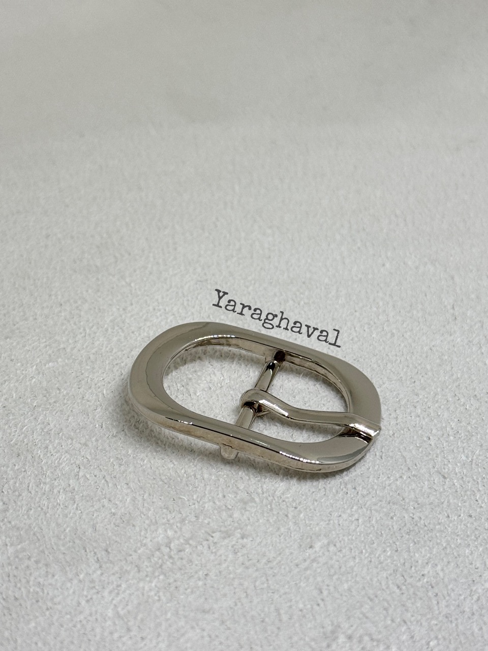 4FDFDC16-A38E-4A65-B140-F94D128B65FA سگک بیضی (2cm )