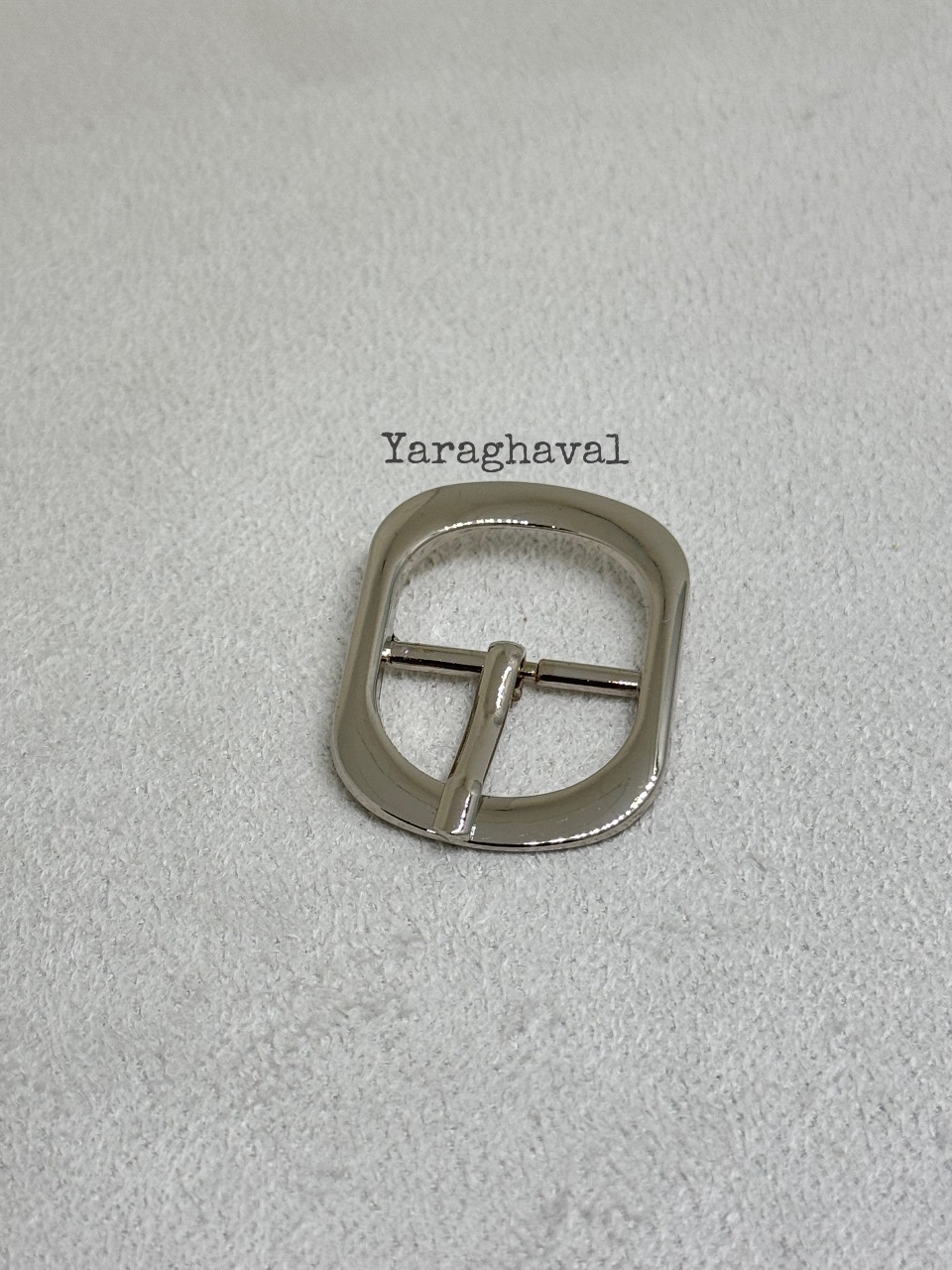 94EE6AFE-39D4-4BD1-9098-506427B39C09 سگک بیضی (2cm )