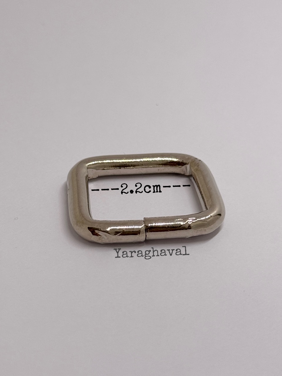 C5BB7C59-EECE-4086-B46F-010231F76229 حلقه چهارگوش کیف سایز 2.2 سانتی متر .