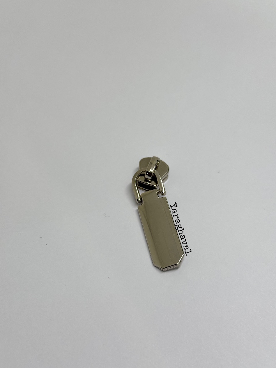 D55708D0-A8F0-40E7-AB69-AFD3F280884F سرزیپ کشیده تاشو نمره 5 مناسب برای زیپ طرح فلز